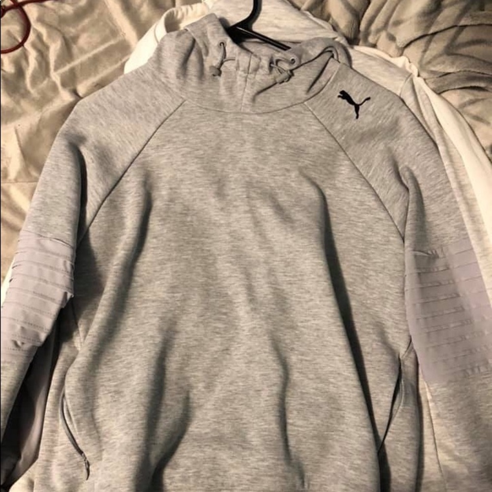 Puma sweatshirt